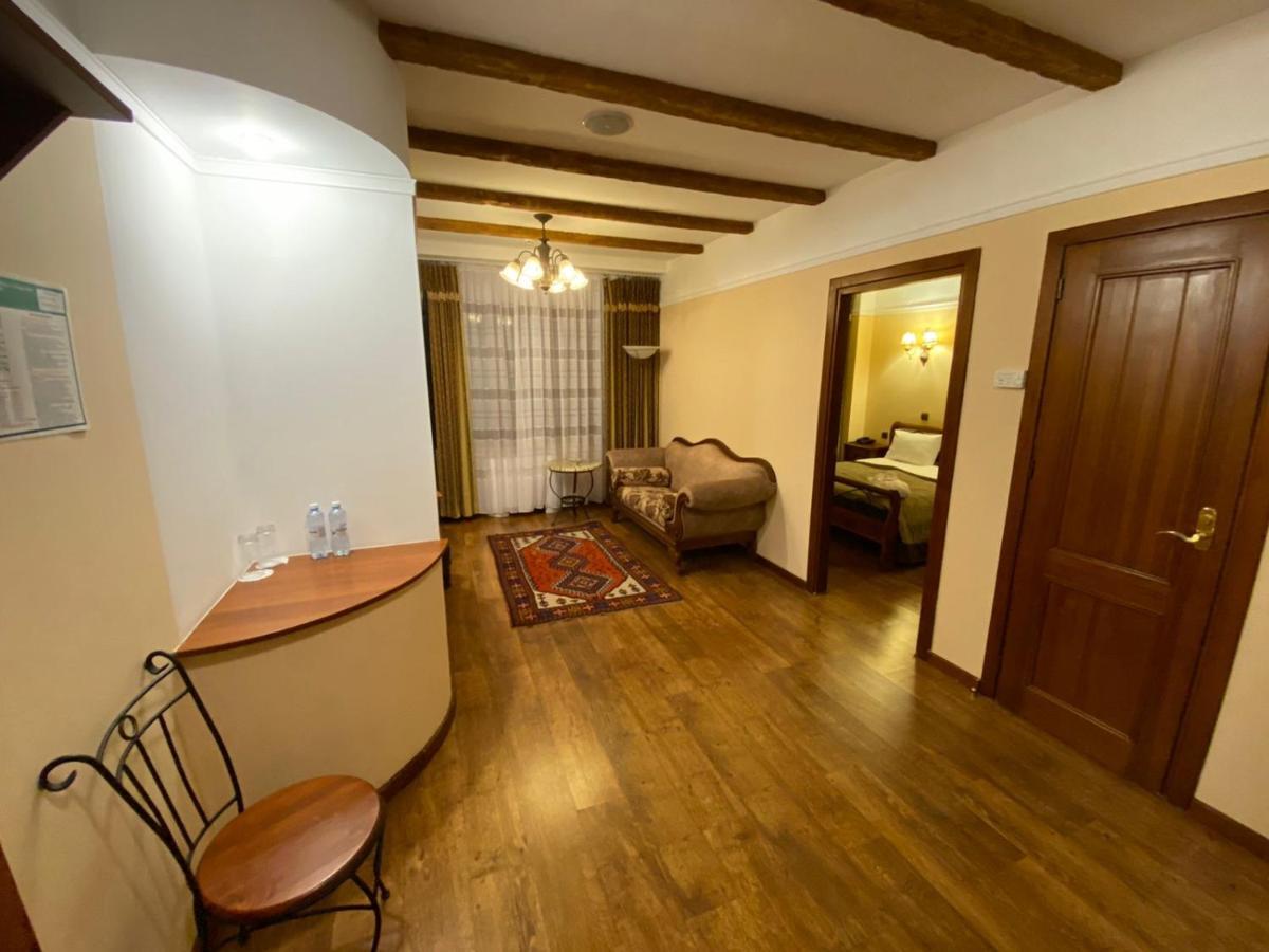 Hotel Park Kokshetau Shchuchinsk