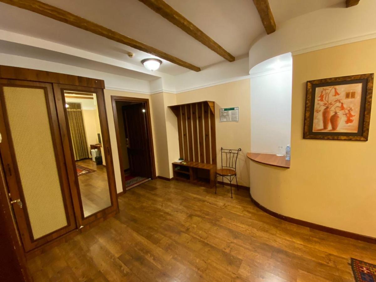 Hotel Park Kokshetau 4*