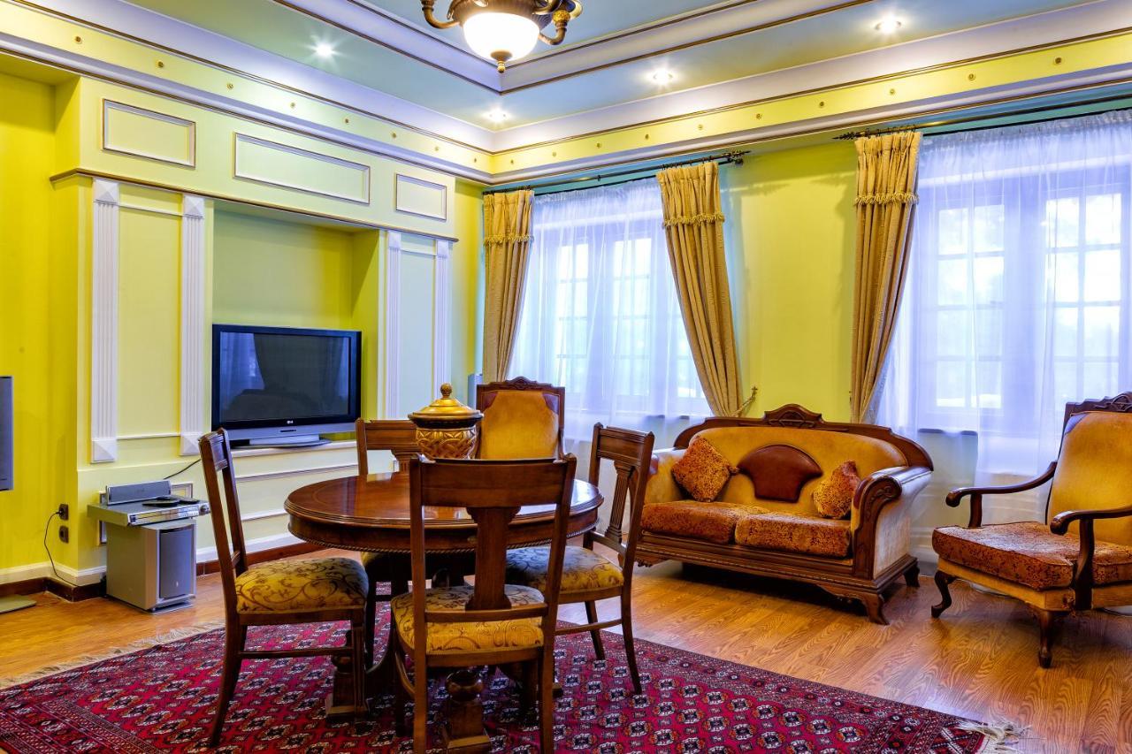 Park Kokshetau 4*